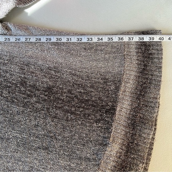 Leo & Nicole Poncho Ombré Knit Cape - Picture 8 of 11